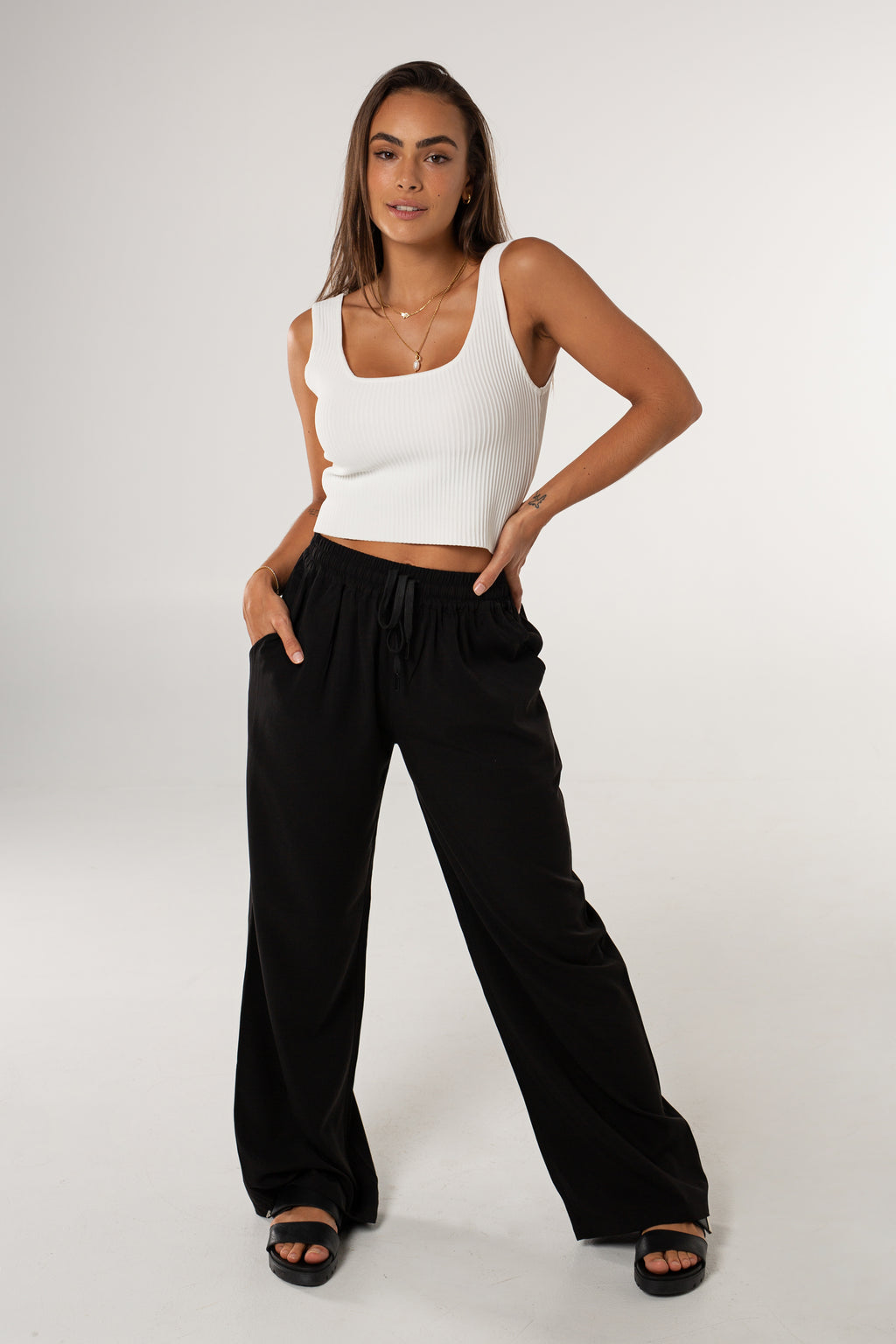 Breeze Ribbed Cropped Tank - White image 0