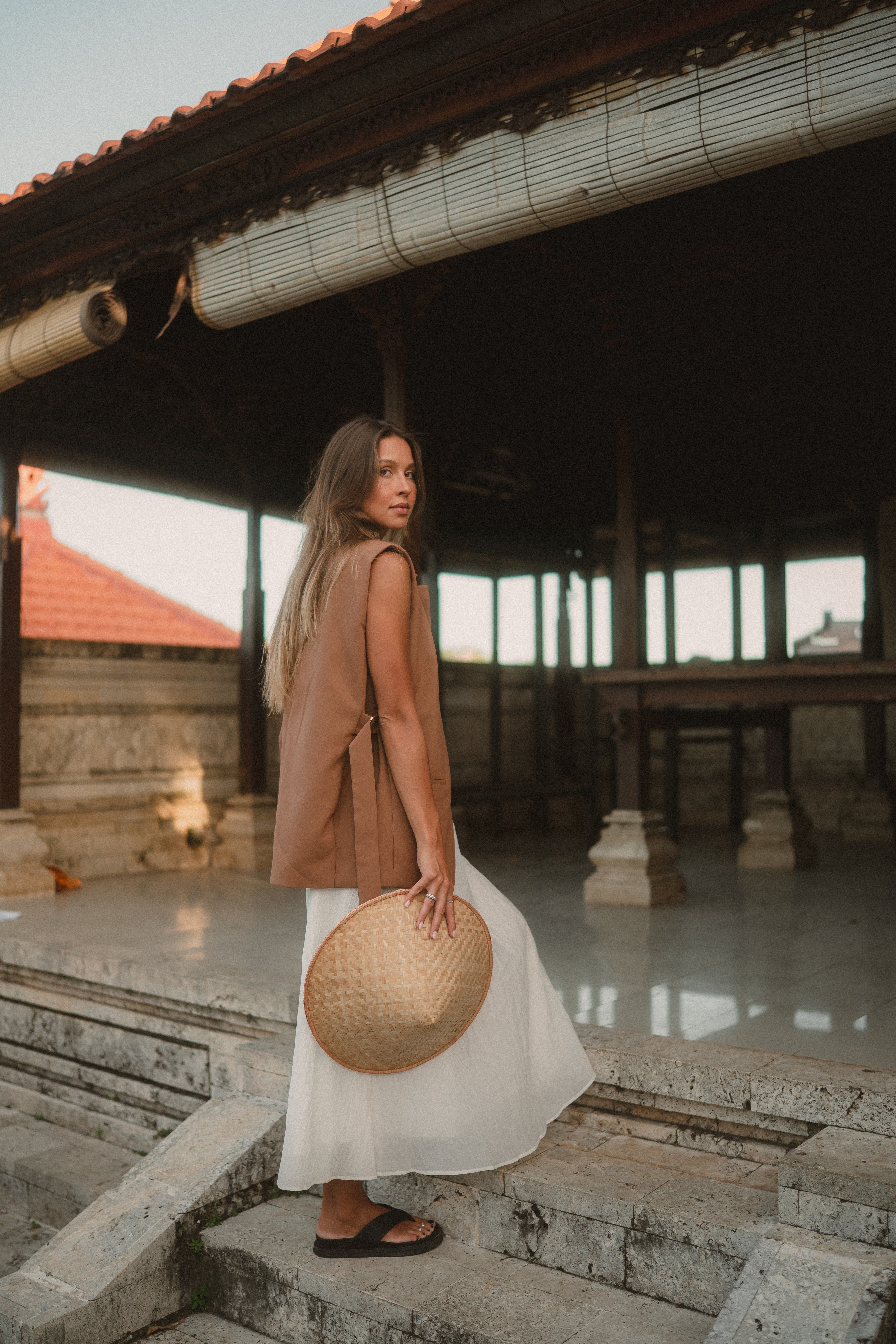 Julie Crinkle Texture Skirt -White - Limited Edition